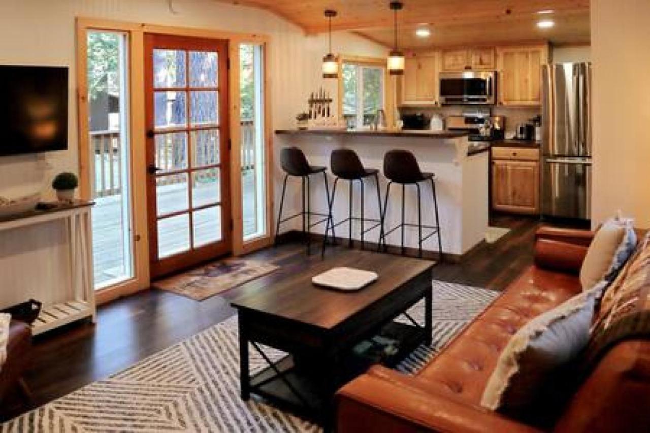 La Petite - Charming In Town Villa Idyllwild Luaran gambar